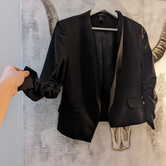 Forever 21 LG women's blazer - Picture 2 of 5